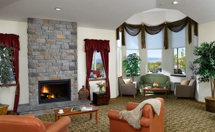 Atria Longmont, Longmont, CO 4