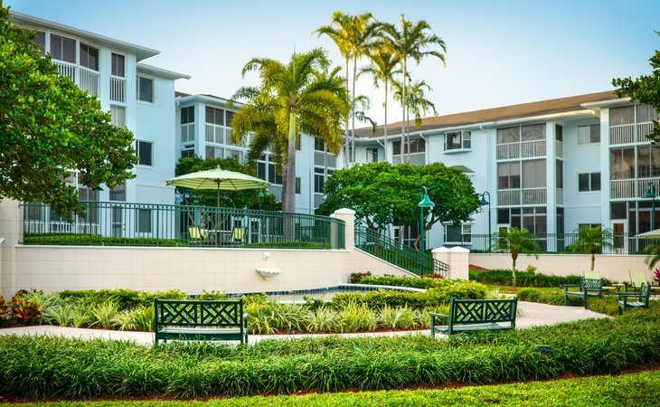 Vi at Lakeside Village, Lantana, FL 4