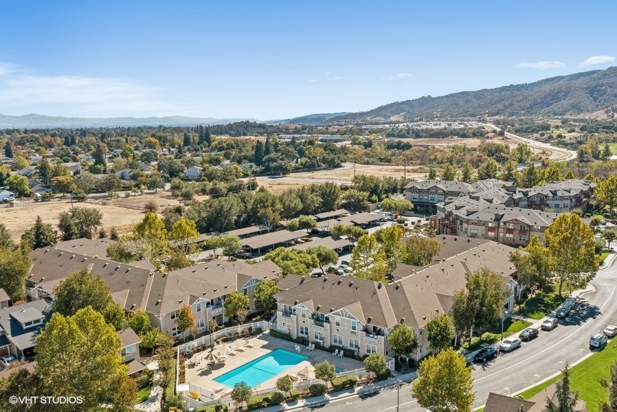 Merrill Gardens at Gilroy, Gilroy, CA 3