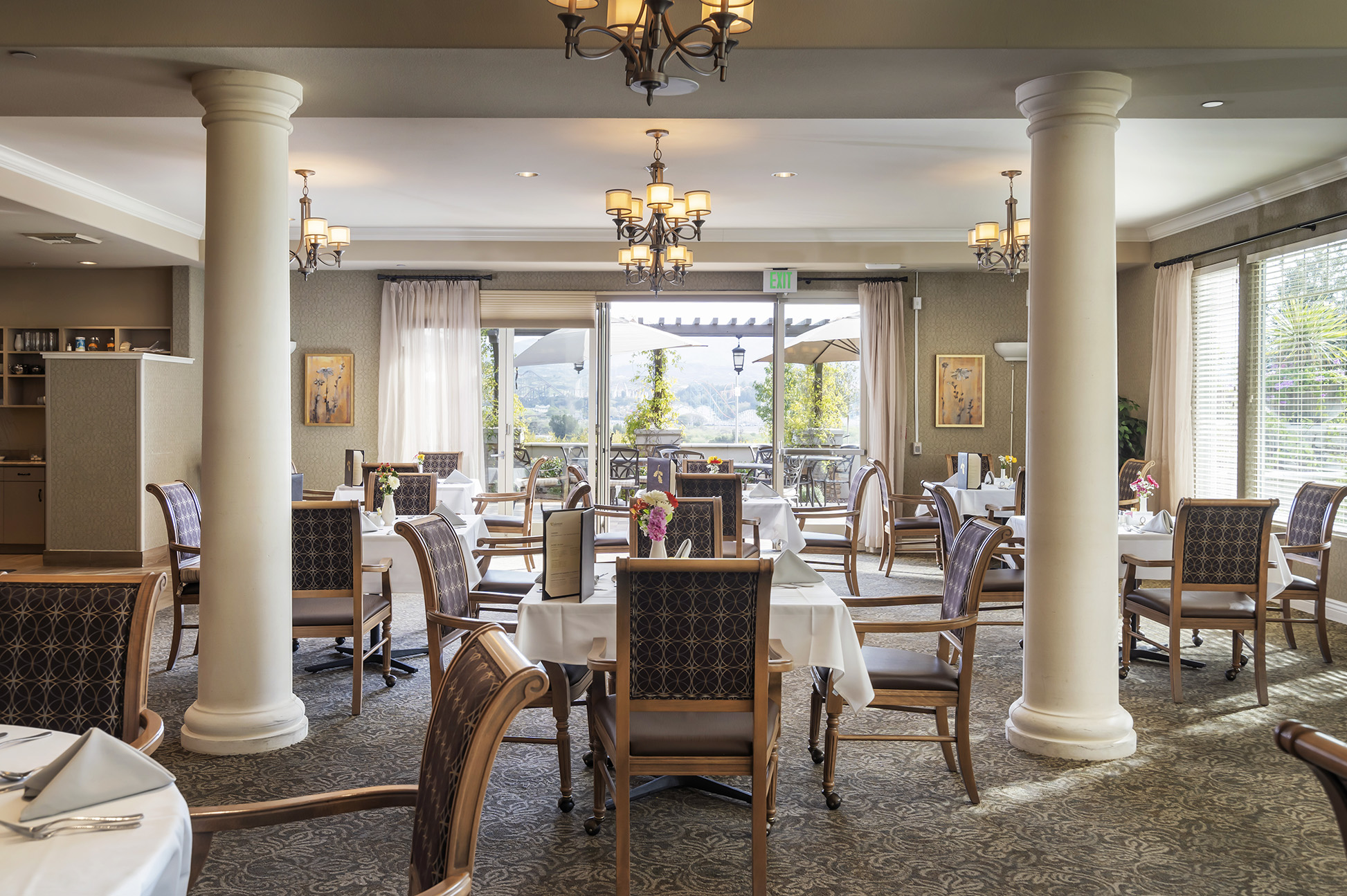 Oakmont of Santa Clarita, Santa Clarita, CA 8