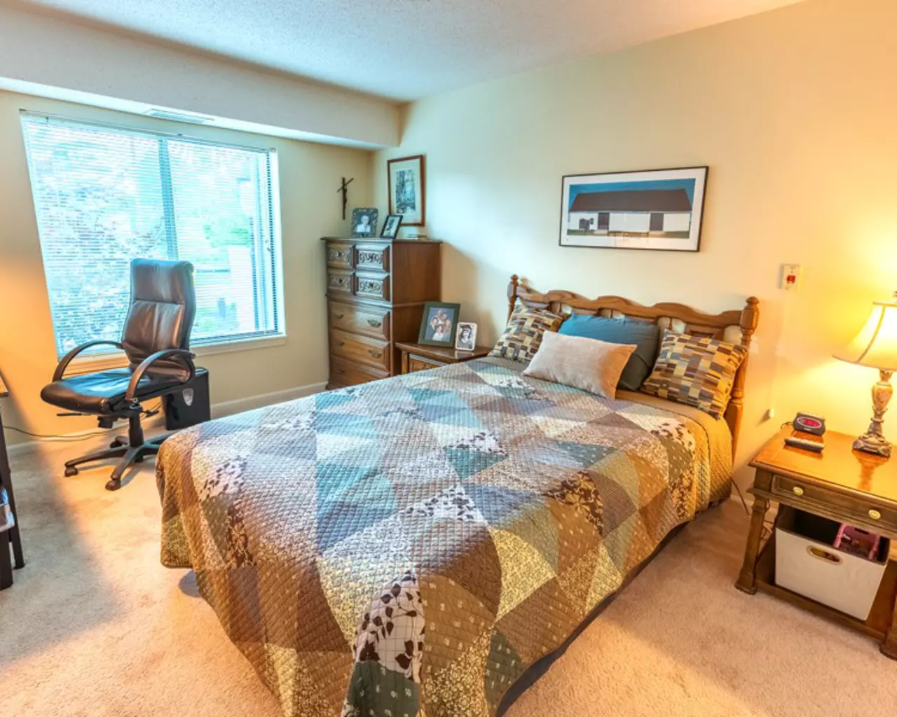 Independence Village of Plymouth, Plymouth, MI 23