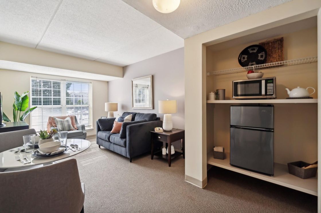 Brighton Gardens of Charlotte, Denver, CO 4