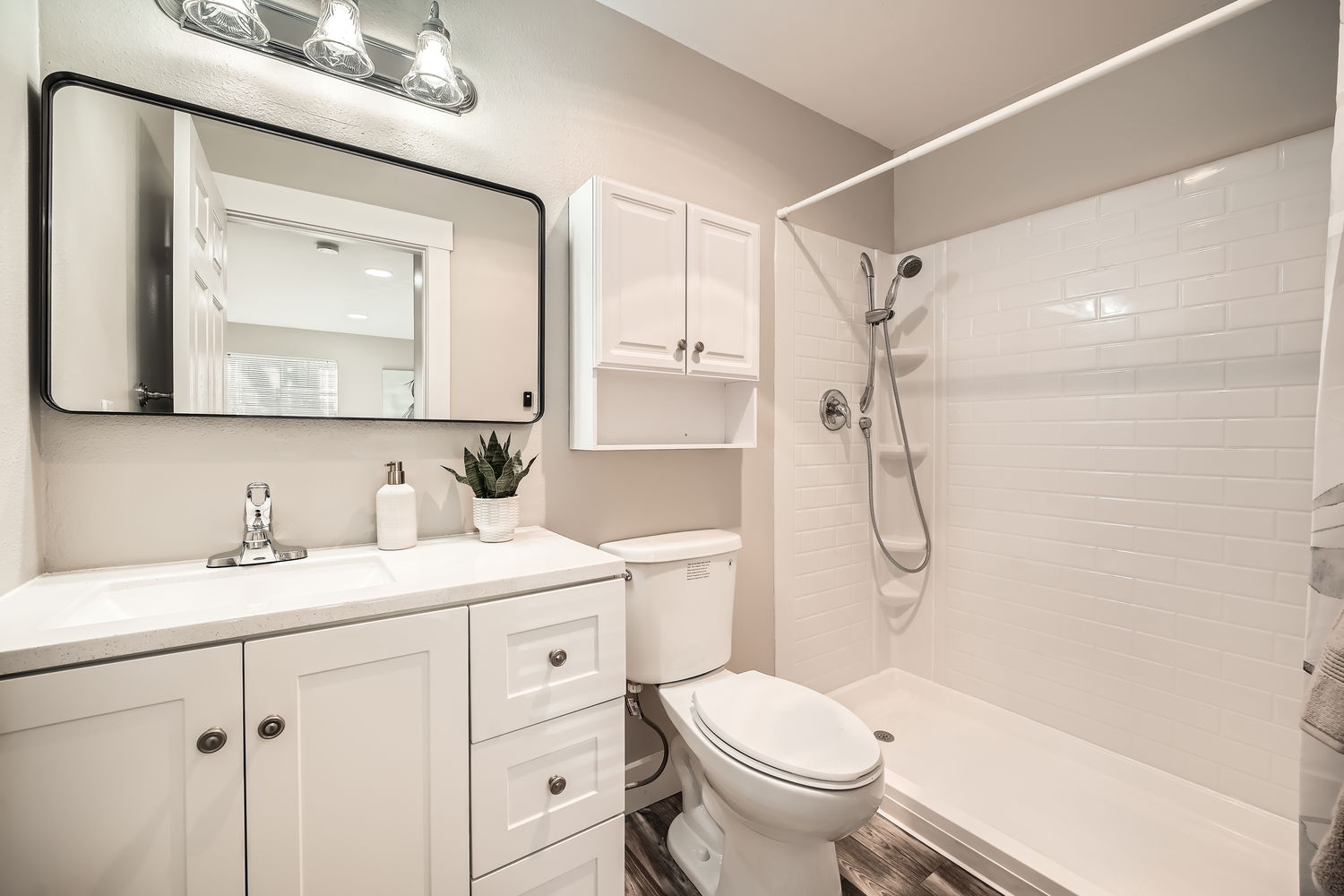 Farrington Court, Kent, WA 11