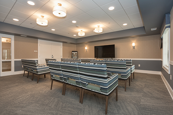 CountryHouse Elkhorn 3