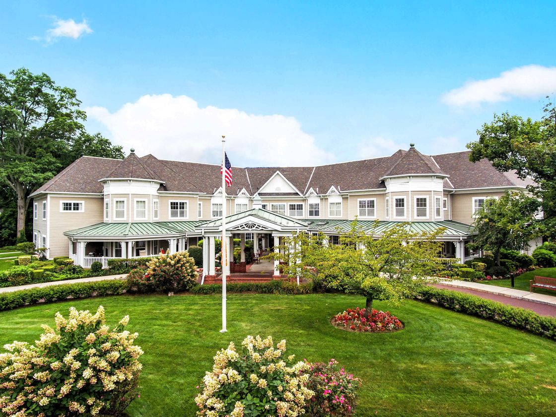 Sunrise at Fleetwood, Mount Vernon, NY 5