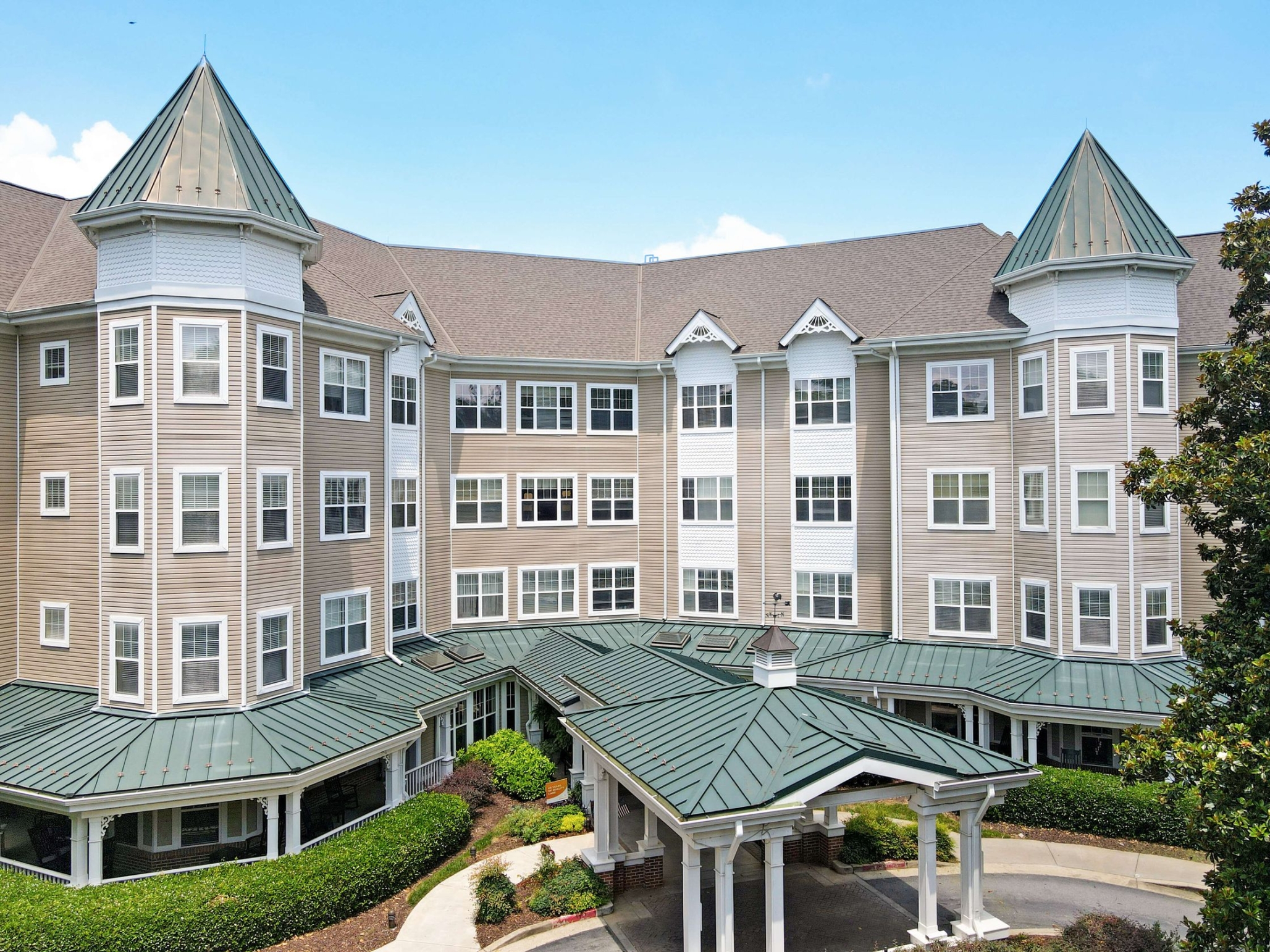 Sunrise at Huntcliff Summit II, Sandy Springs, GA 5