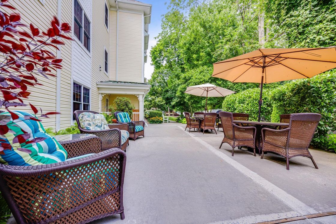 Sunrise of Glen Cove, Glen Cove, NY 4