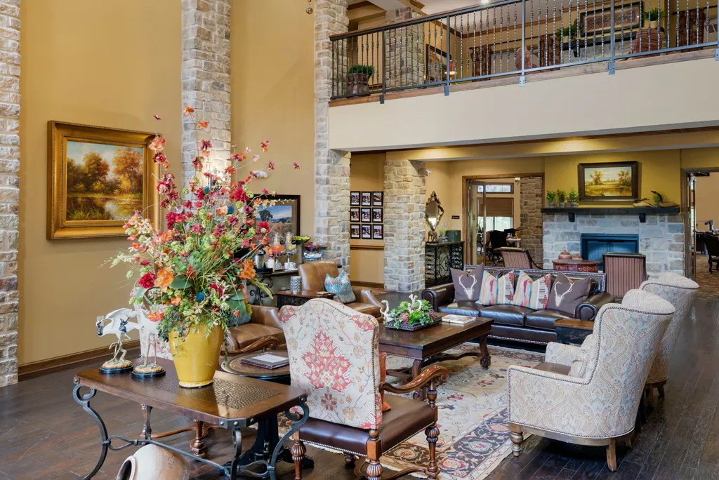 Danbury Columbus, Columbus, OH 8