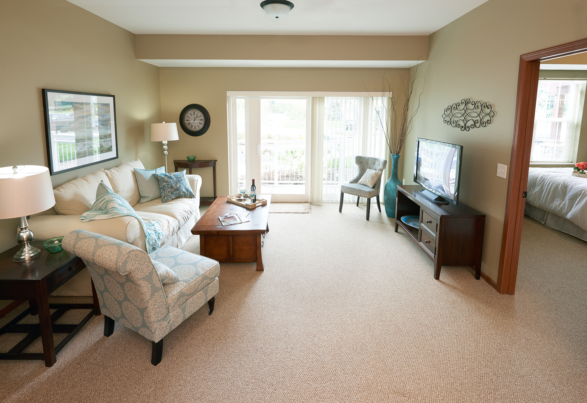 Amira Choice Roseville at Lexington, Roseville, MN 10