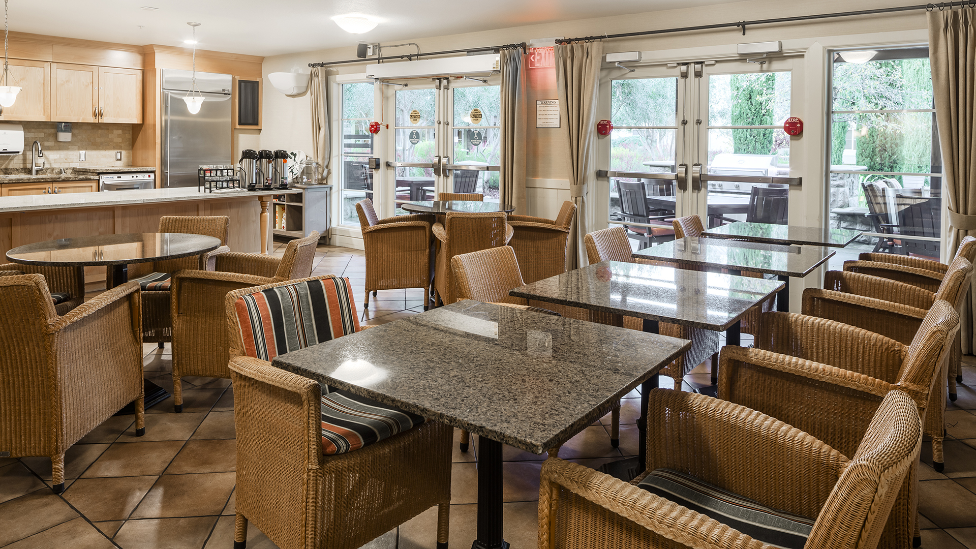 Atria Tamalpais Creek, Novato, CA 7