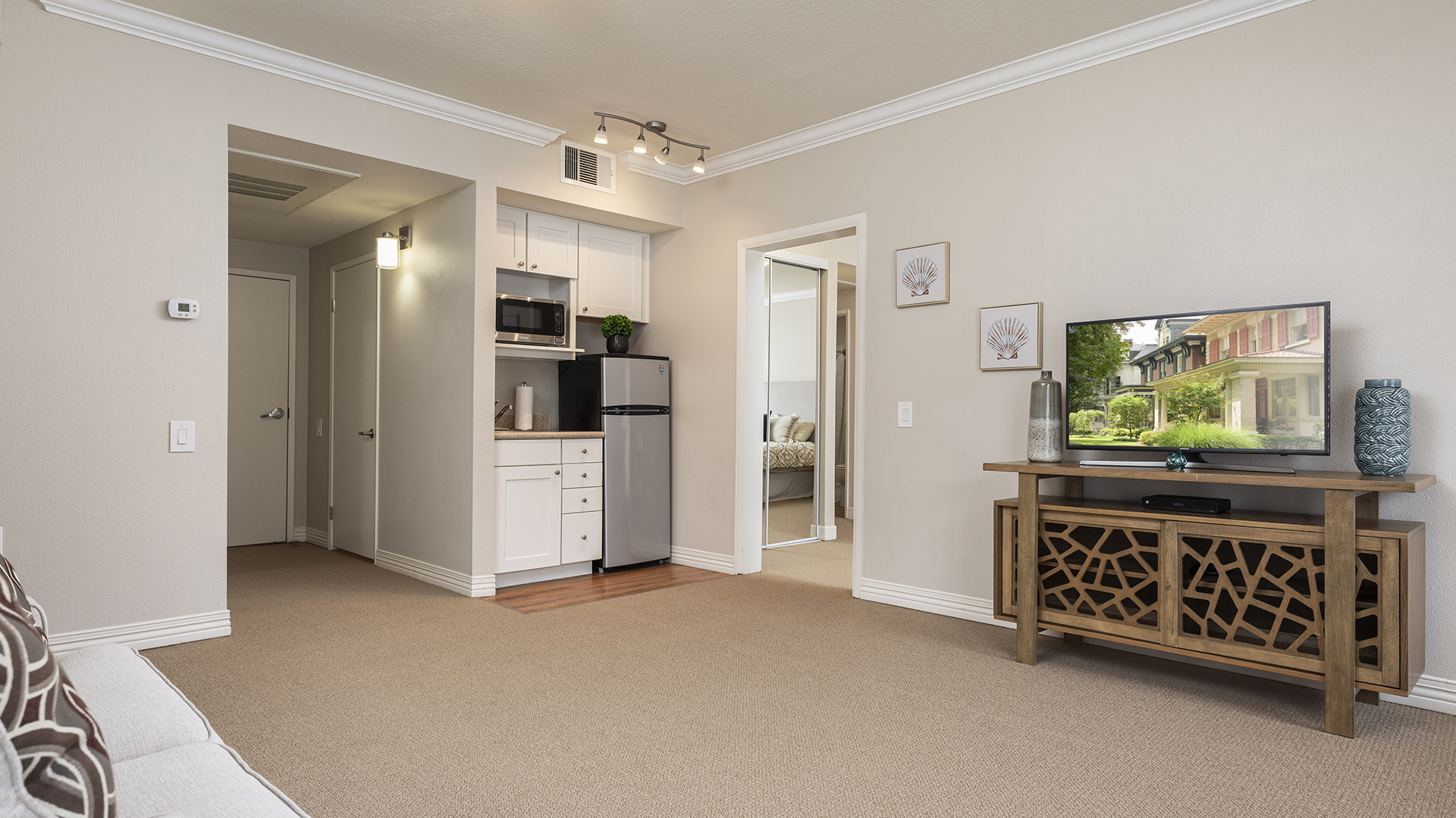 Atria Newport Plaza, Newport Beach, CA 13