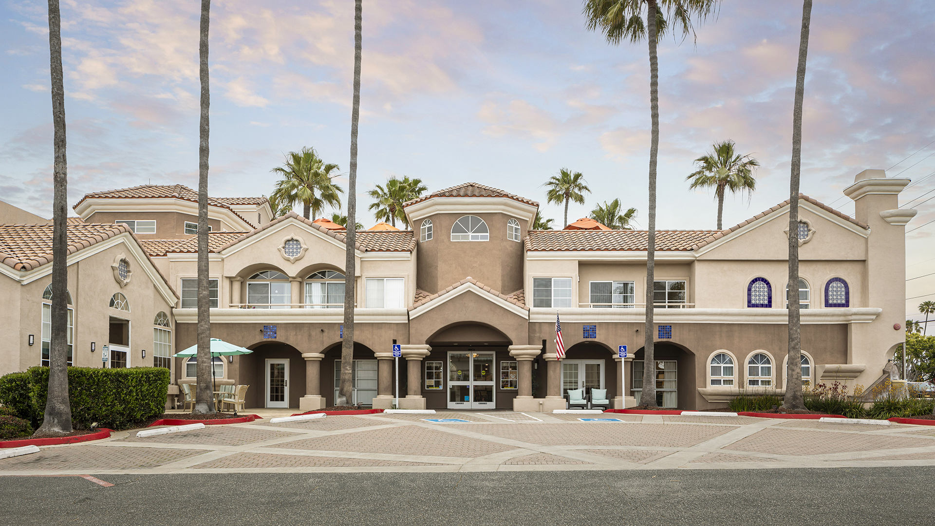 Atria Newport Plaza, Newport Beach, CA 3