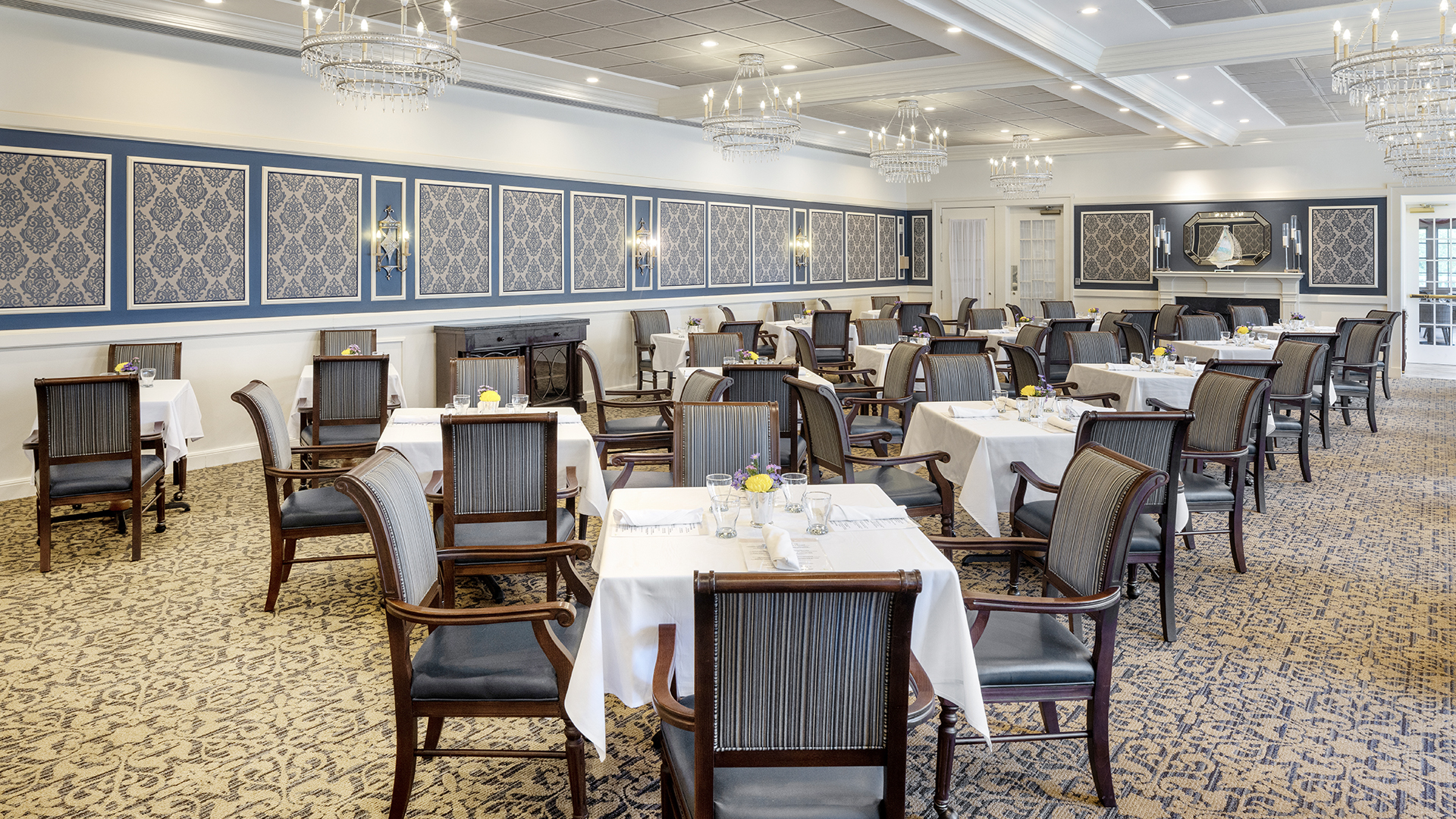 Atria on Roslyn Harbor, Roslyn, NY 5