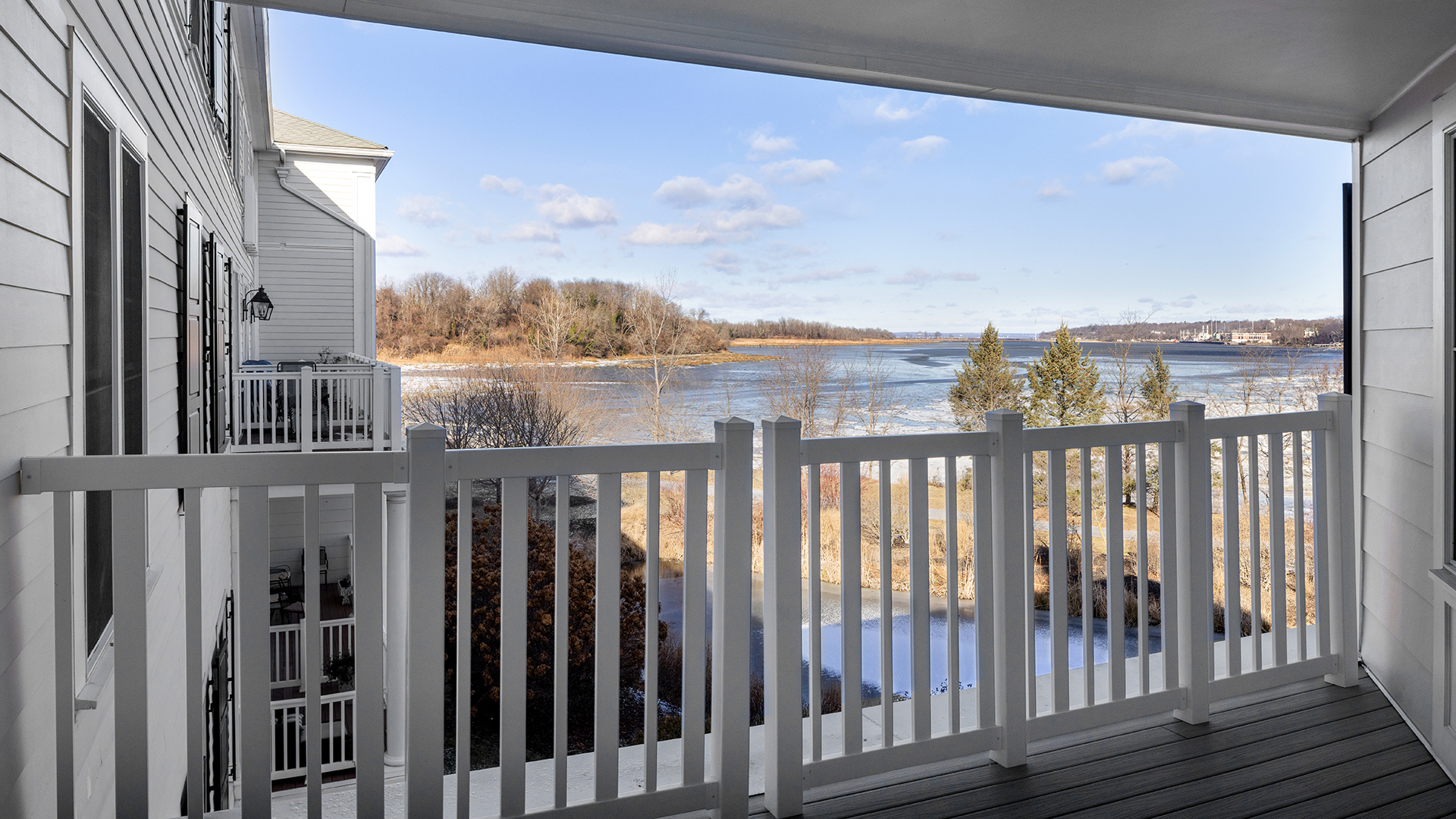 Atria on Roslyn Harbor, Roslyn, NY 20