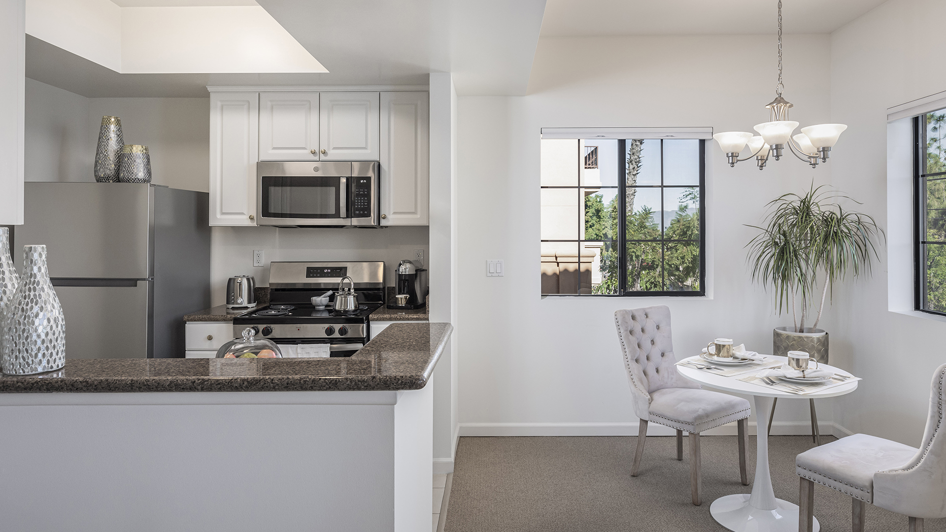 Atria Tarzana, Los Angeles, CA 7