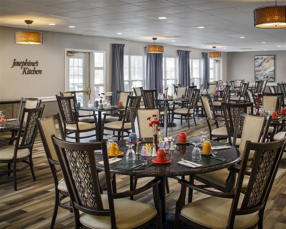 Belmont Village Senior Living Glenview, Glenview, IL 5