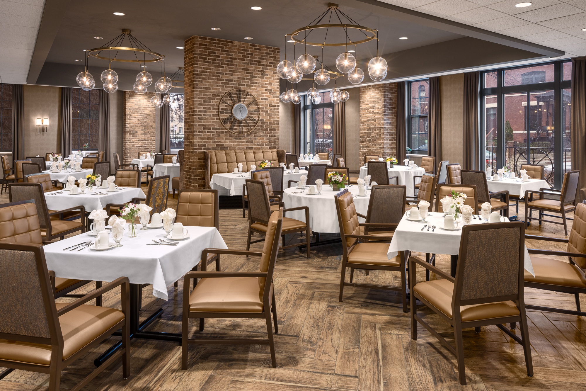 Belmont Village Senior Living Lincoln Park, Chicago, IL 7