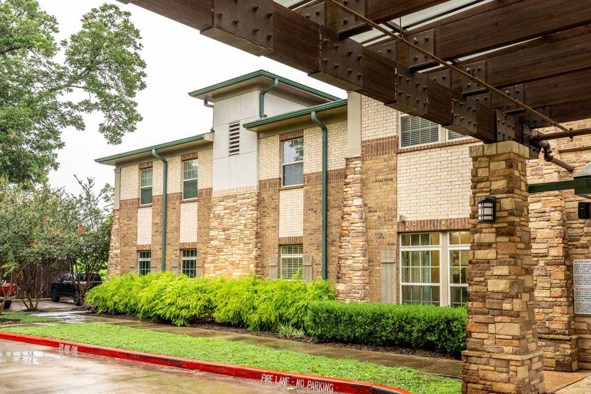 The Avenues of Fort Bend Assisted Living and Memory Care, Missouri City, TX 4
