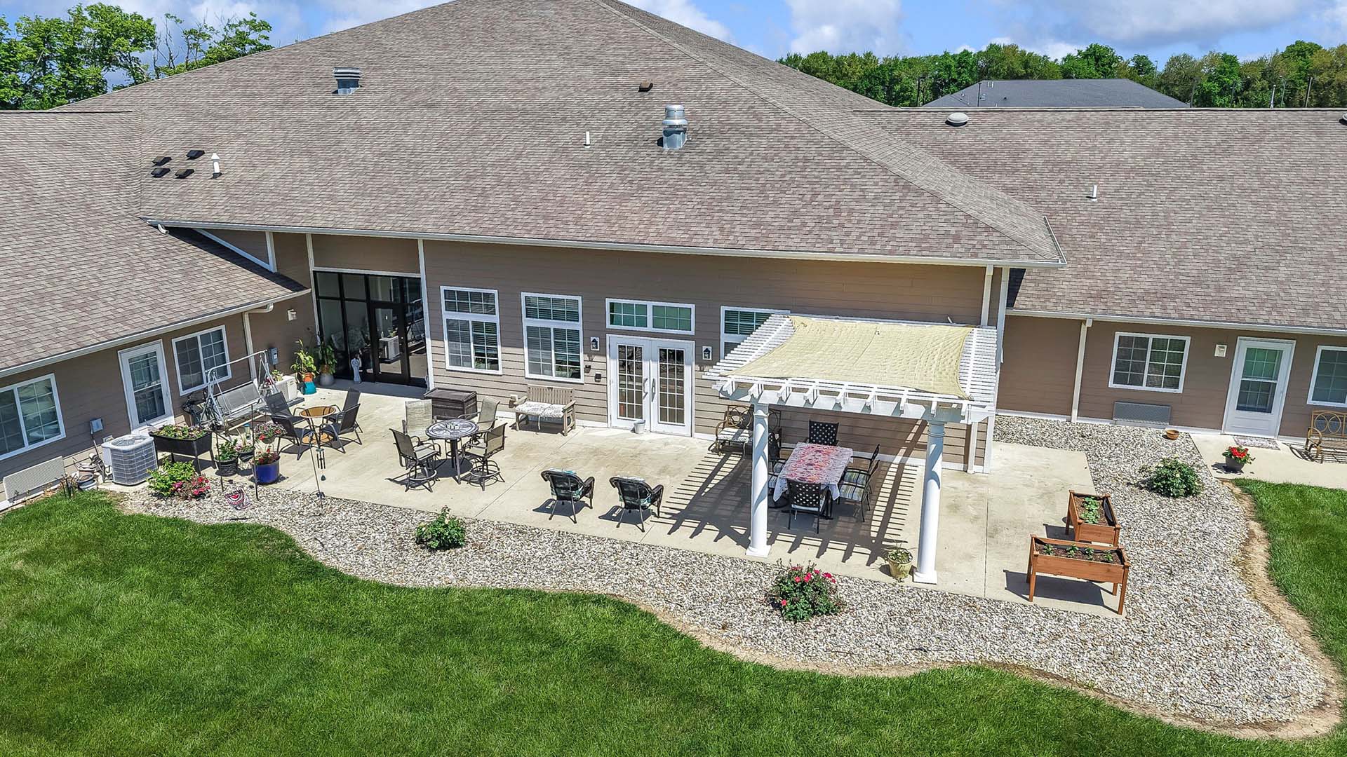 Cedarhurst of Breese, Breese, IL 11