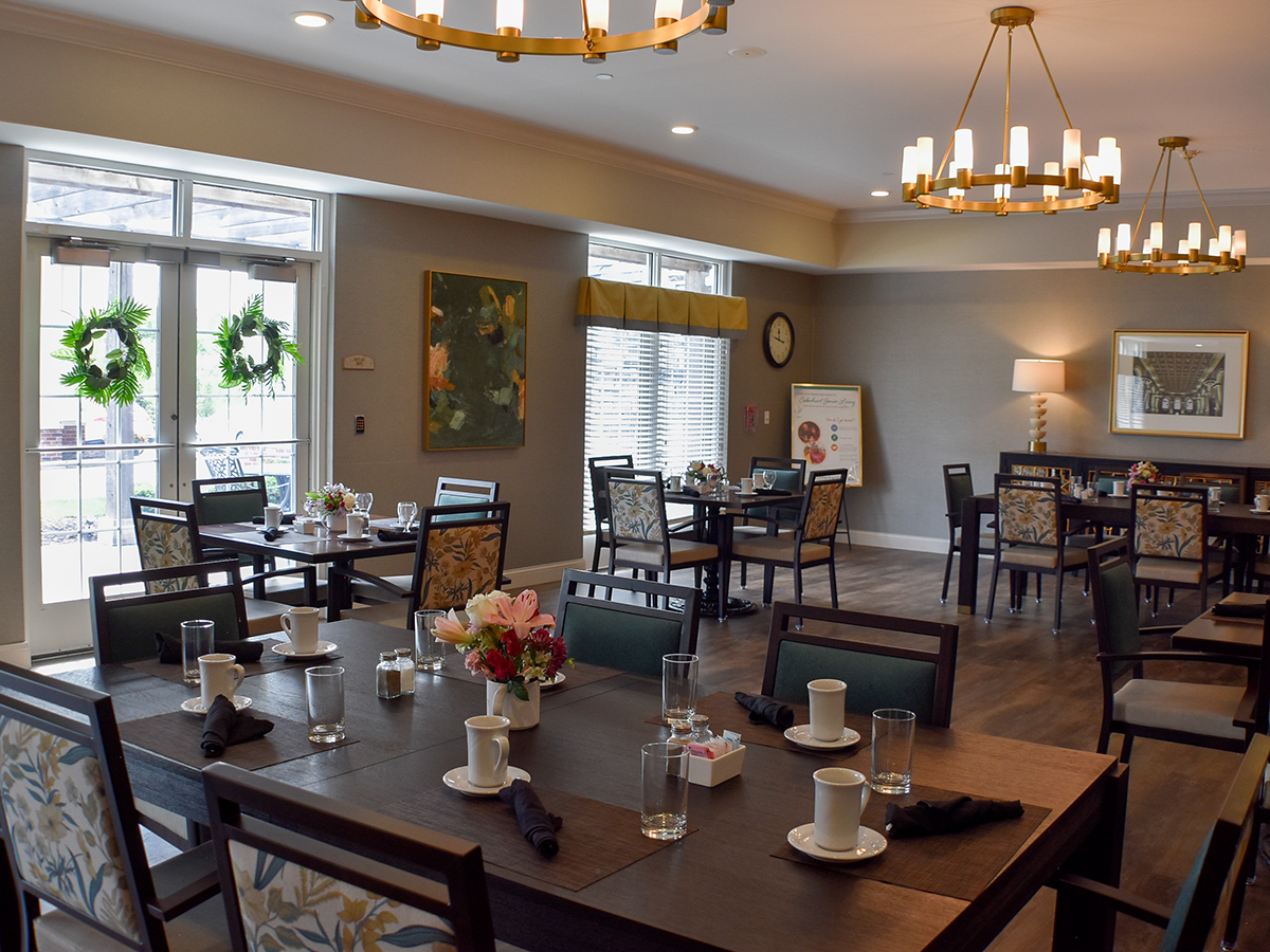 Cedarhurst of Des Peres, Des Peres, MO 13