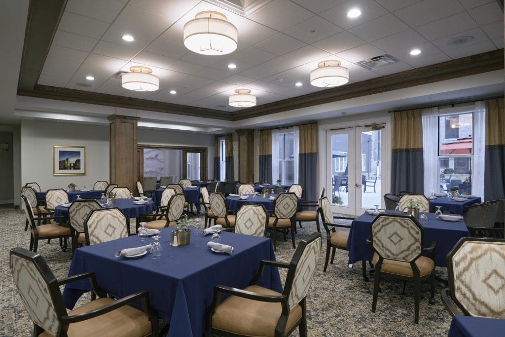 Eastcastle Place, Milwaukee, WI 3