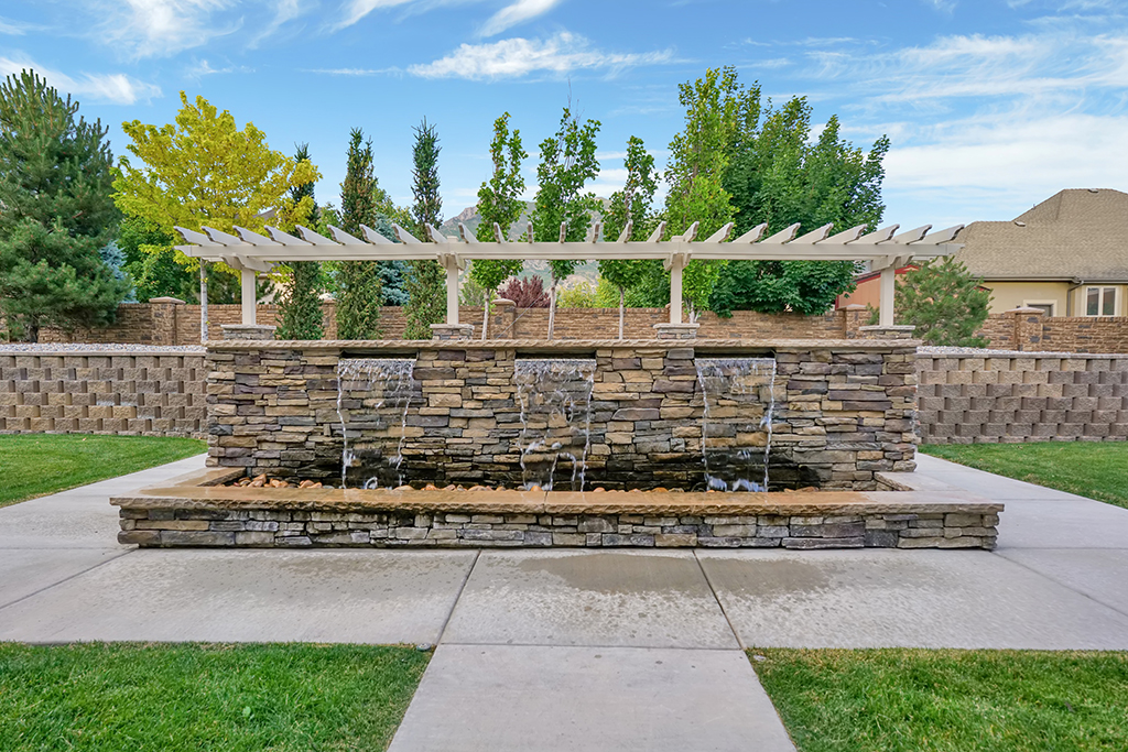 Highland Glen, Highland, UT 8