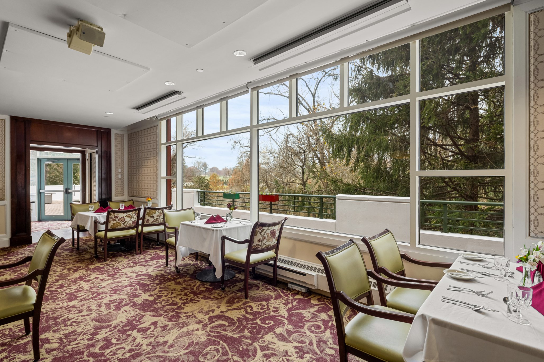 Discovery Village Chevy Chase, Chevy Chase, MD 20