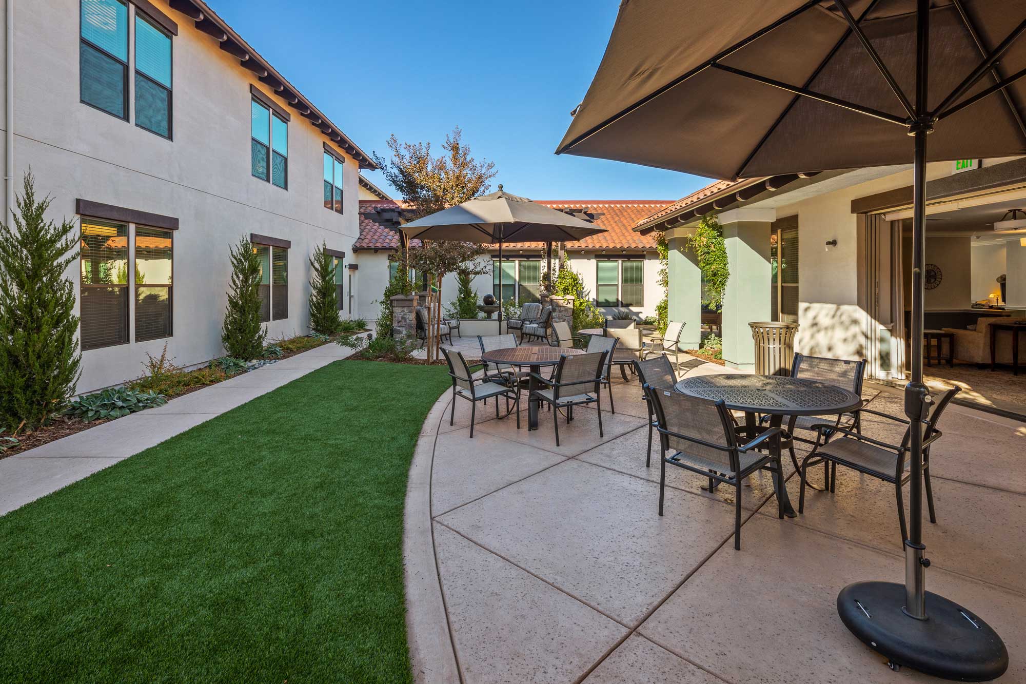 Oakmont of East Sacramento, Sacramento, CA 12