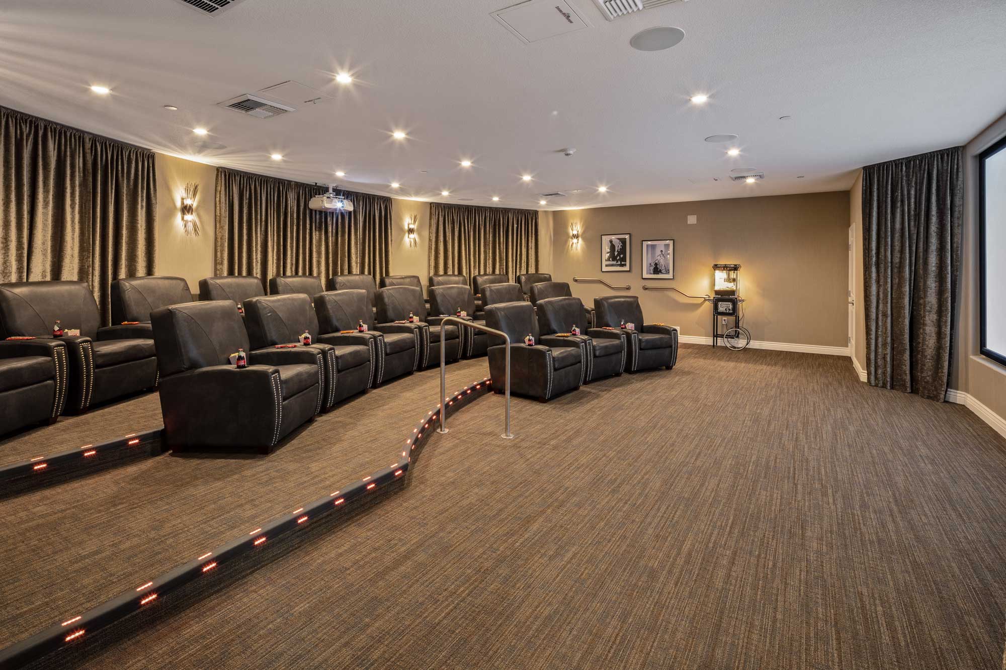 Oakmont of East Sacramento, Sacramento, CA 6