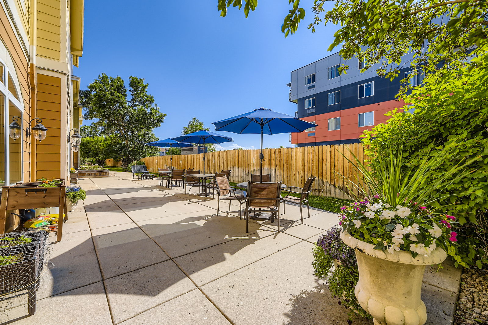 Lakewood Reserve Senior Living, Lakewood, CO 14