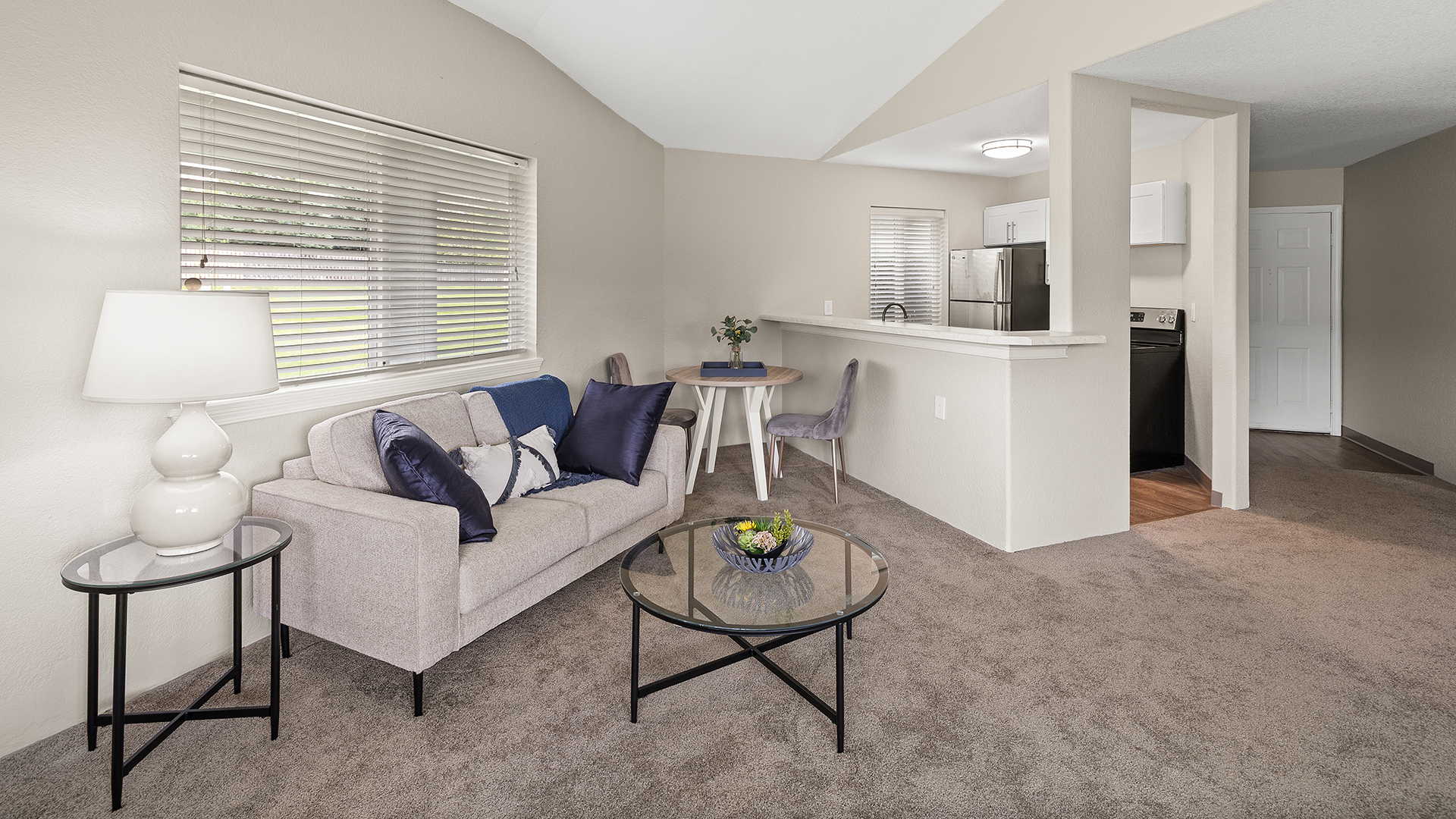 Holiday Illahee Hills, Urbandale, IA 23