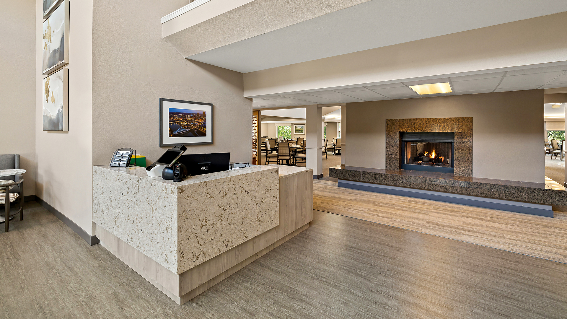 Holiday Illahee Hills, Urbandale, IA 3