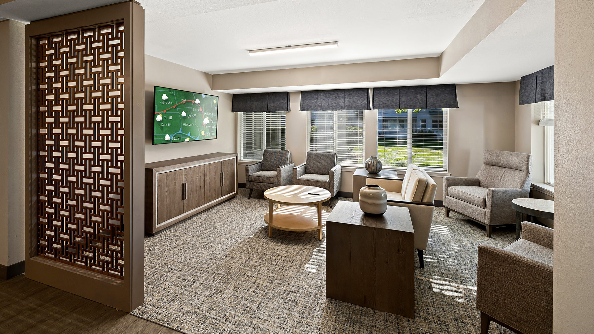 Holiday Illahee Hills, Urbandale, IA 6