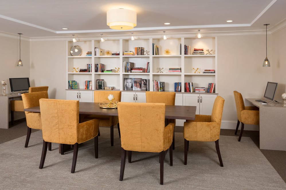 Maplewood At Weston, Weston, MA 10