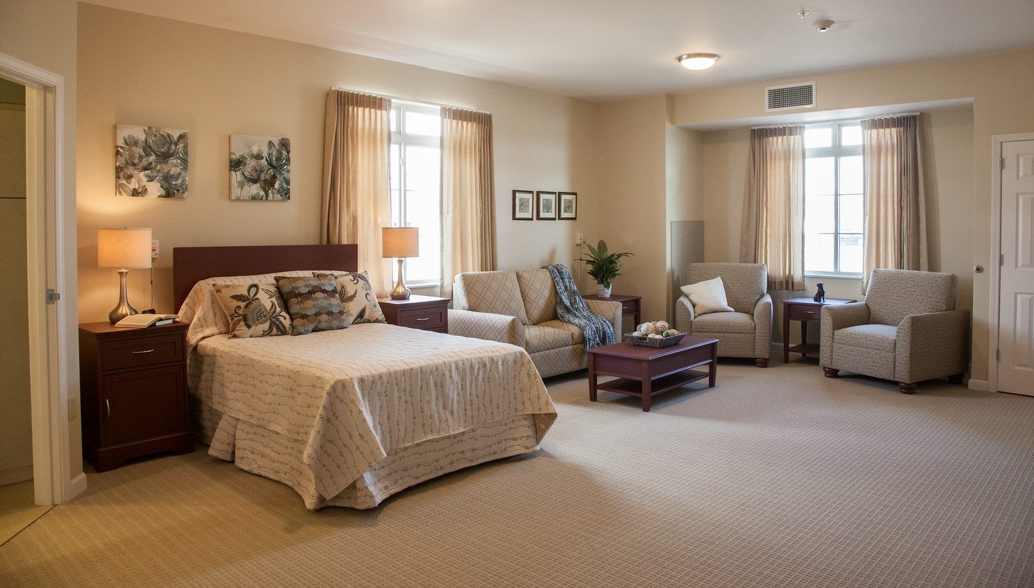 Ohio Living Ganzhorn Suites, Powell, OH 7