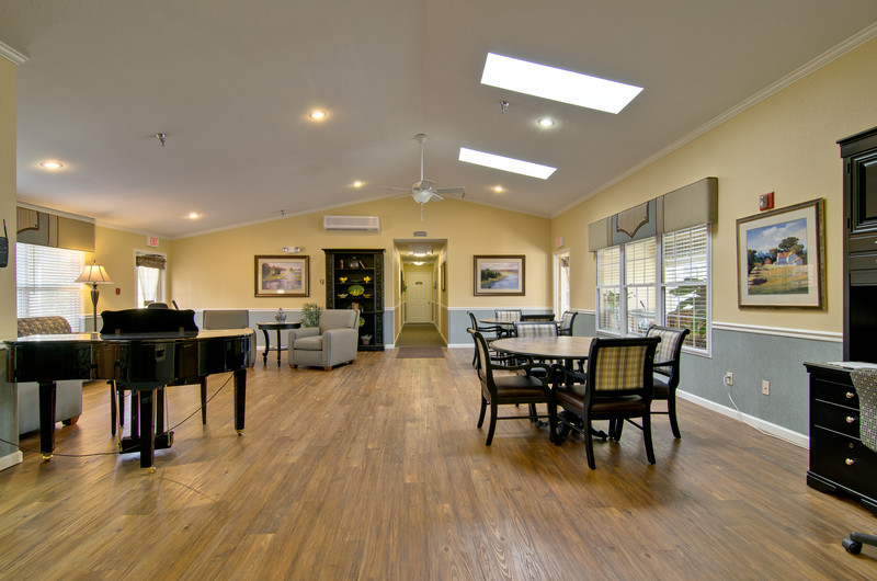 Ravenwood Terrace Senior Living, Moberly, MO 6