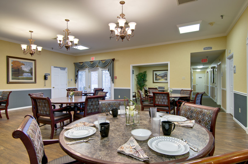 Ravenwood Terrace Senior Living, Moberly, MO 2