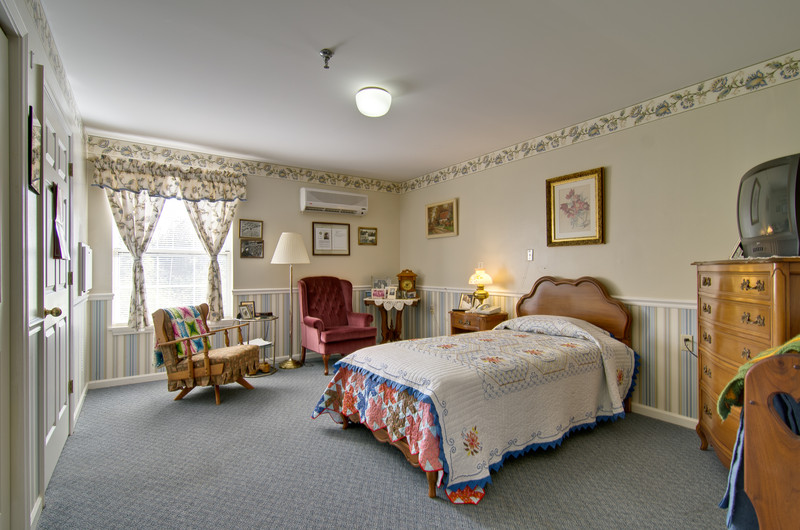 Ravenwood Terrace Senior Living, Moberly, MO 7