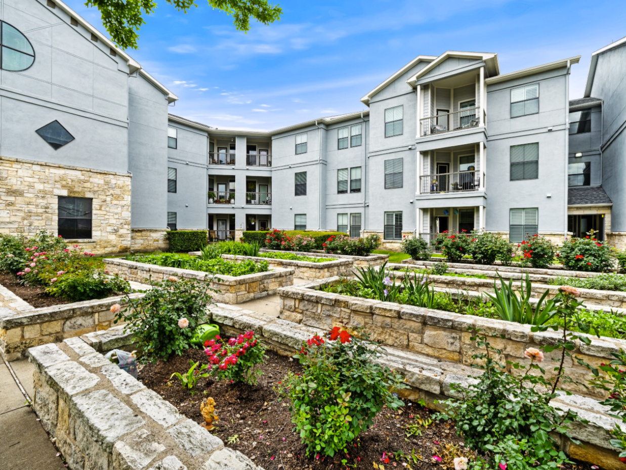 Chateau McKinney, McKinney, TX 20