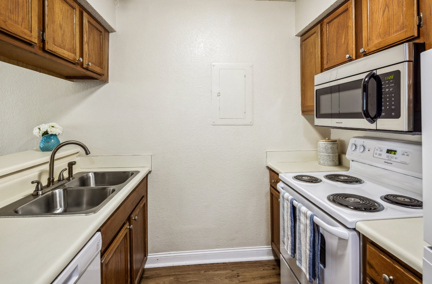 Colonial Village, Longview, TX 16