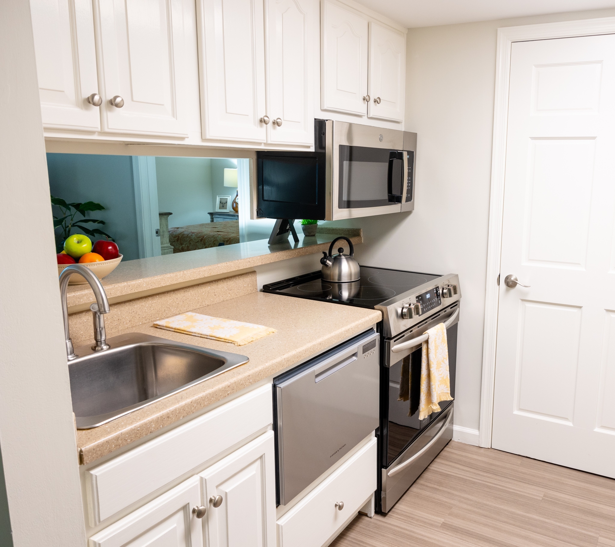 Commonwealth Senior Living at Stratford House, Danville, VA 7
