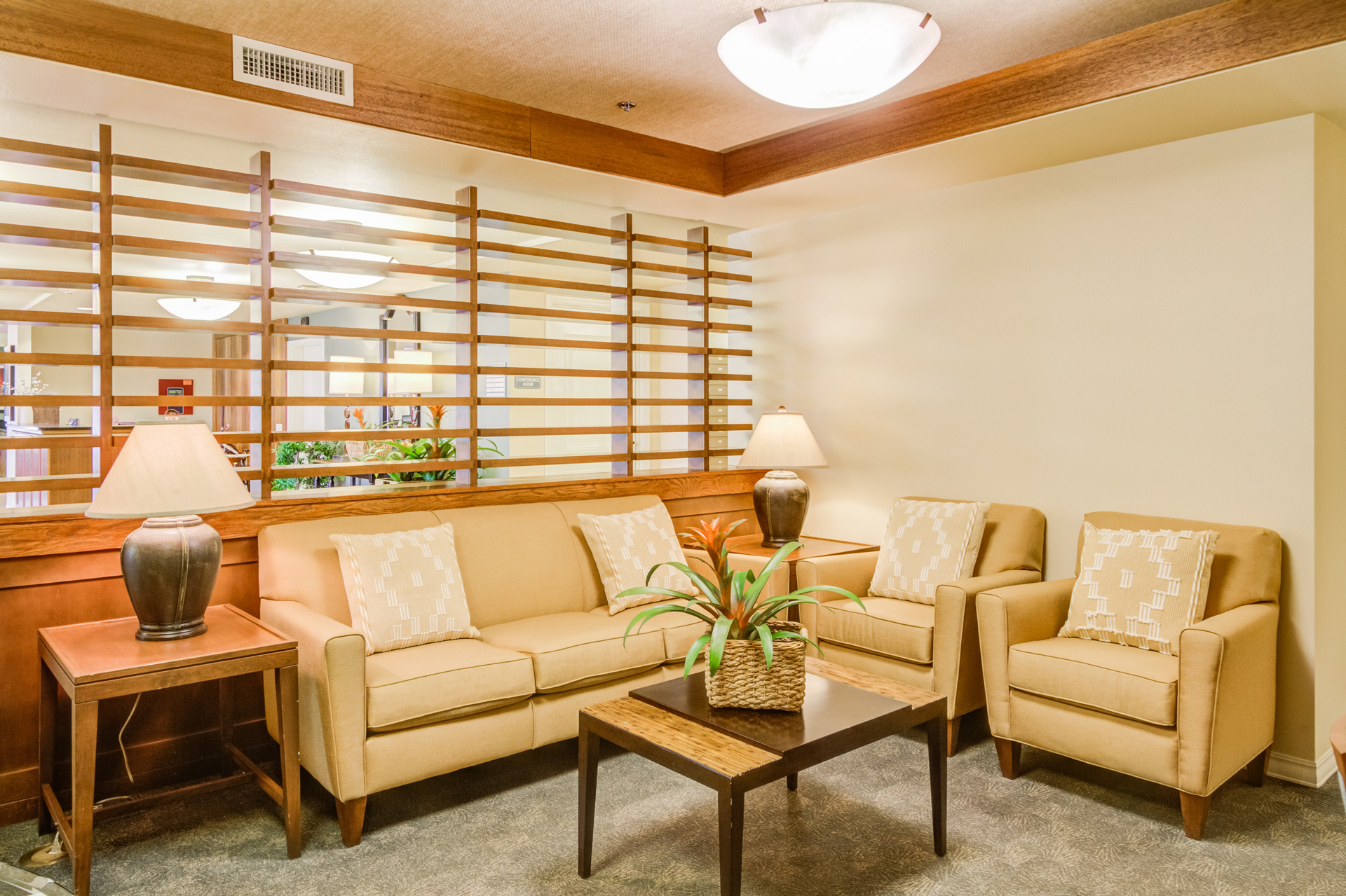 The Plaza at Mililani, Mililani, HI 11