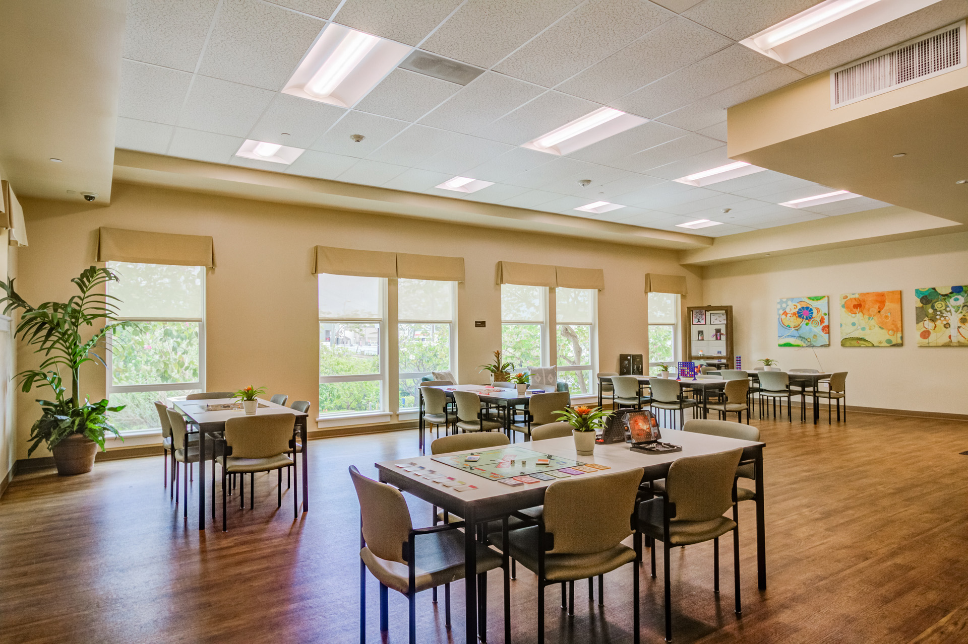 The Plaza at Pearl City, Pearl City, HI 23