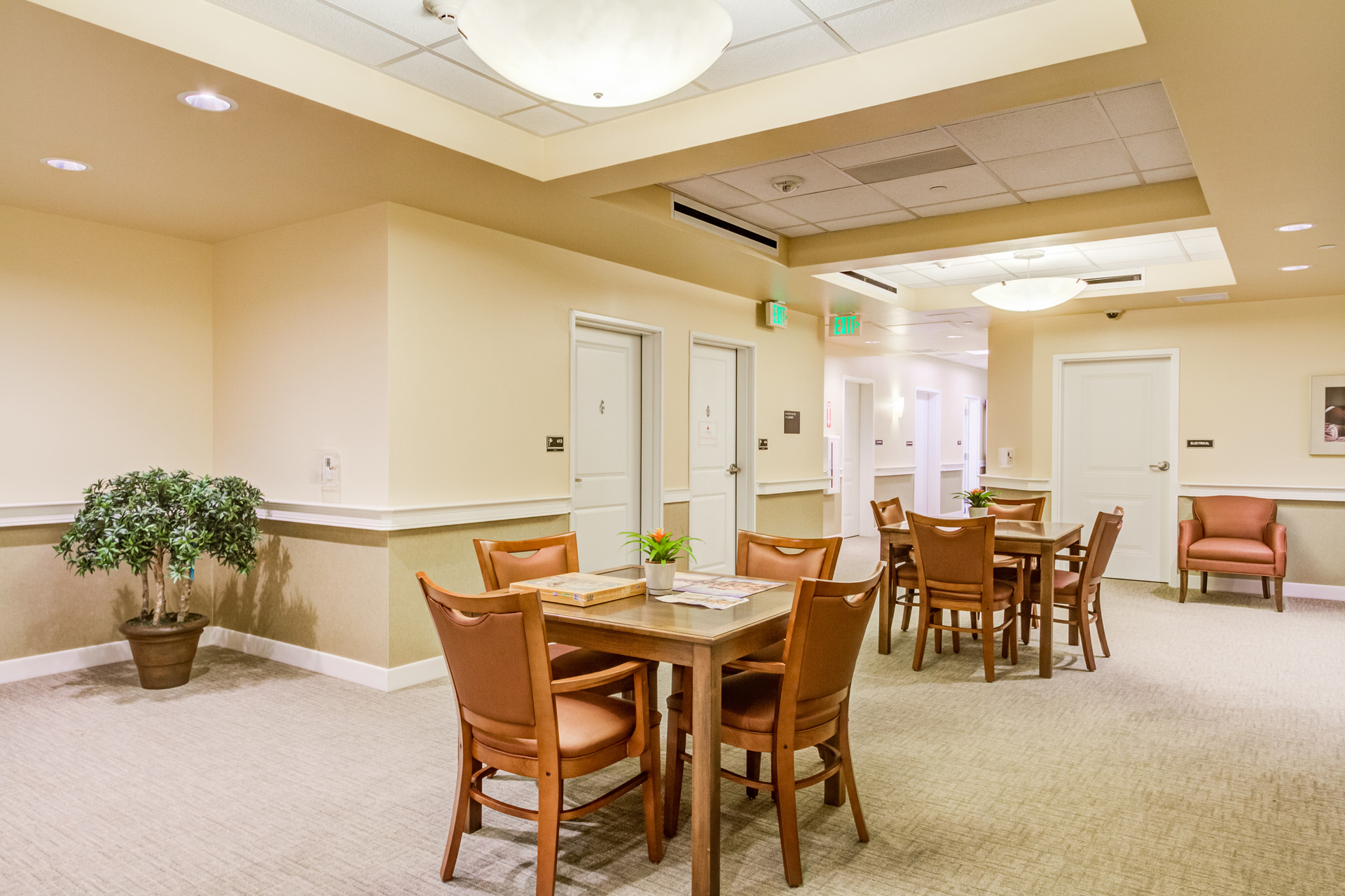 The Plaza at Pearl City, Pearl City, HI 25