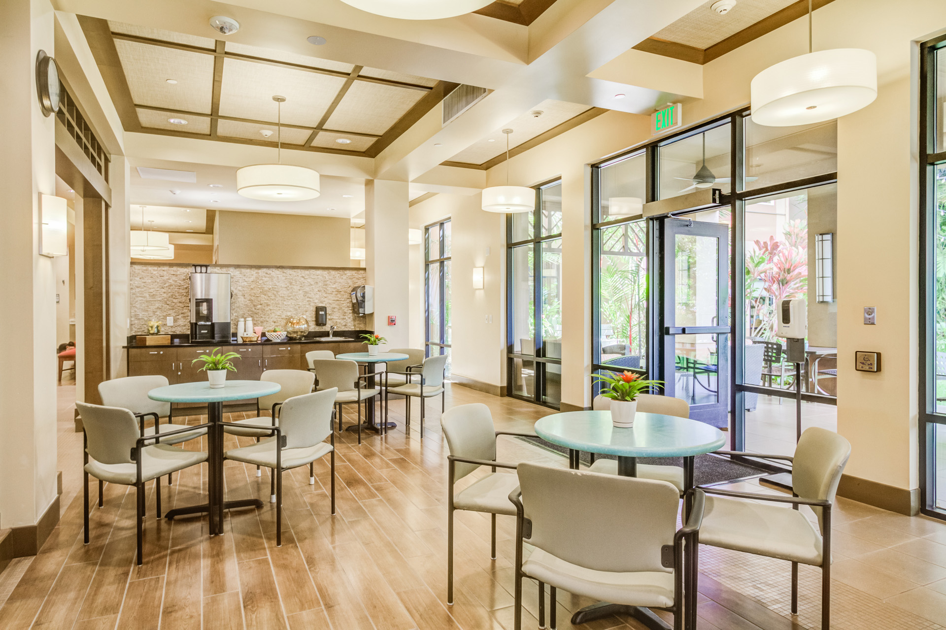 The Plaza at Pearl City, Pearl City, HI 9