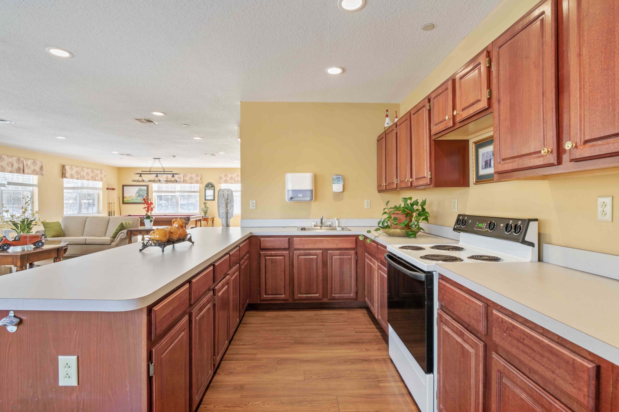 The Village at Buckland Court, South Windsor, CT 12