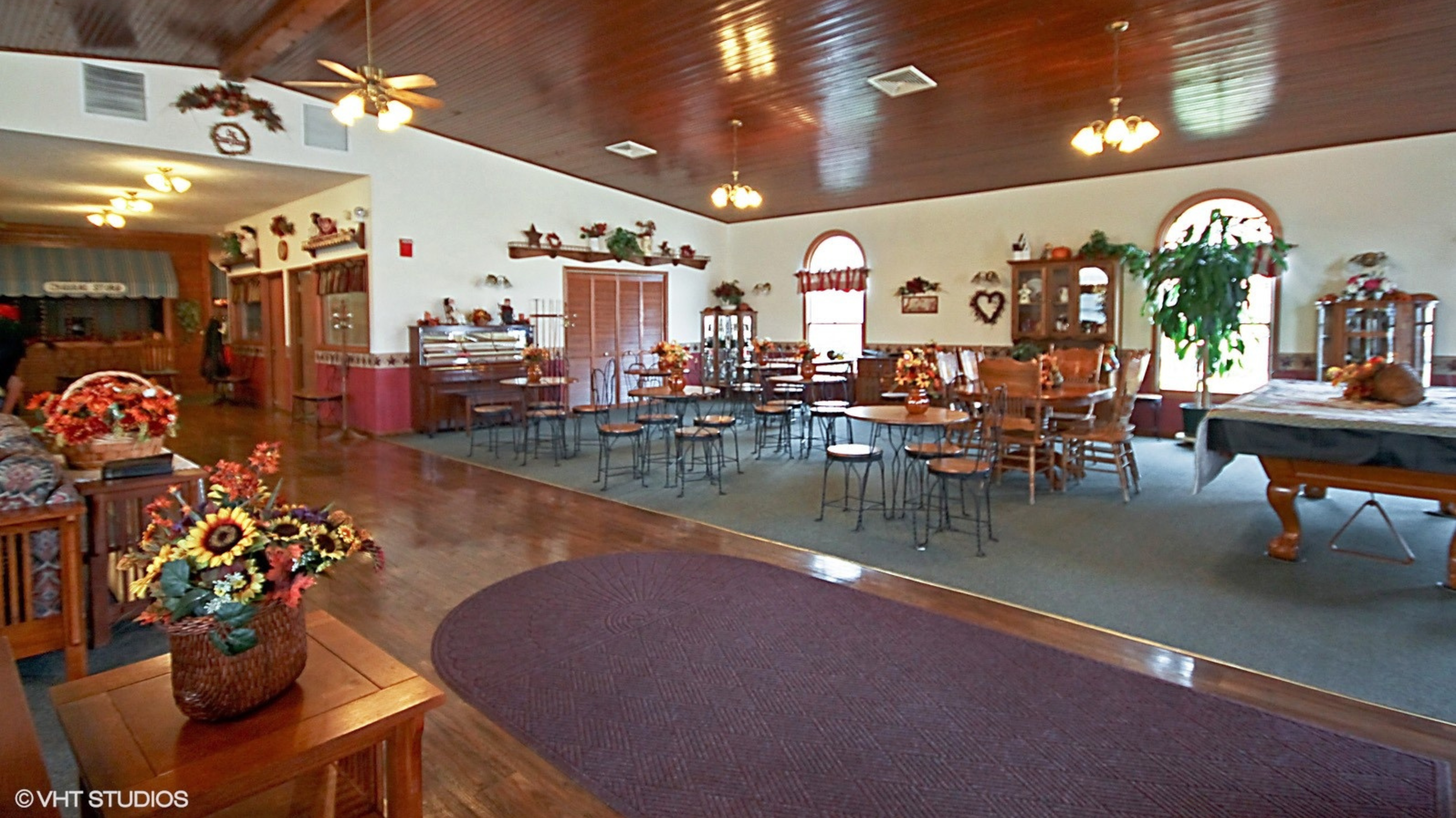 Country Charm, Greenwood, IN 3