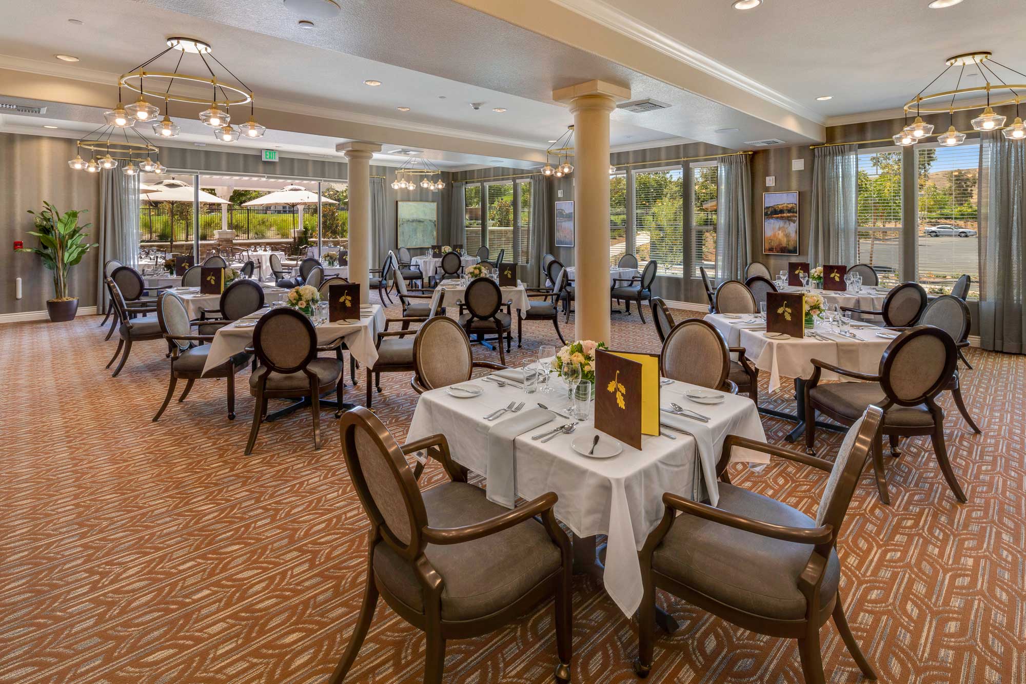 Oakmont of Valencia, Santa Clarita, CA 6