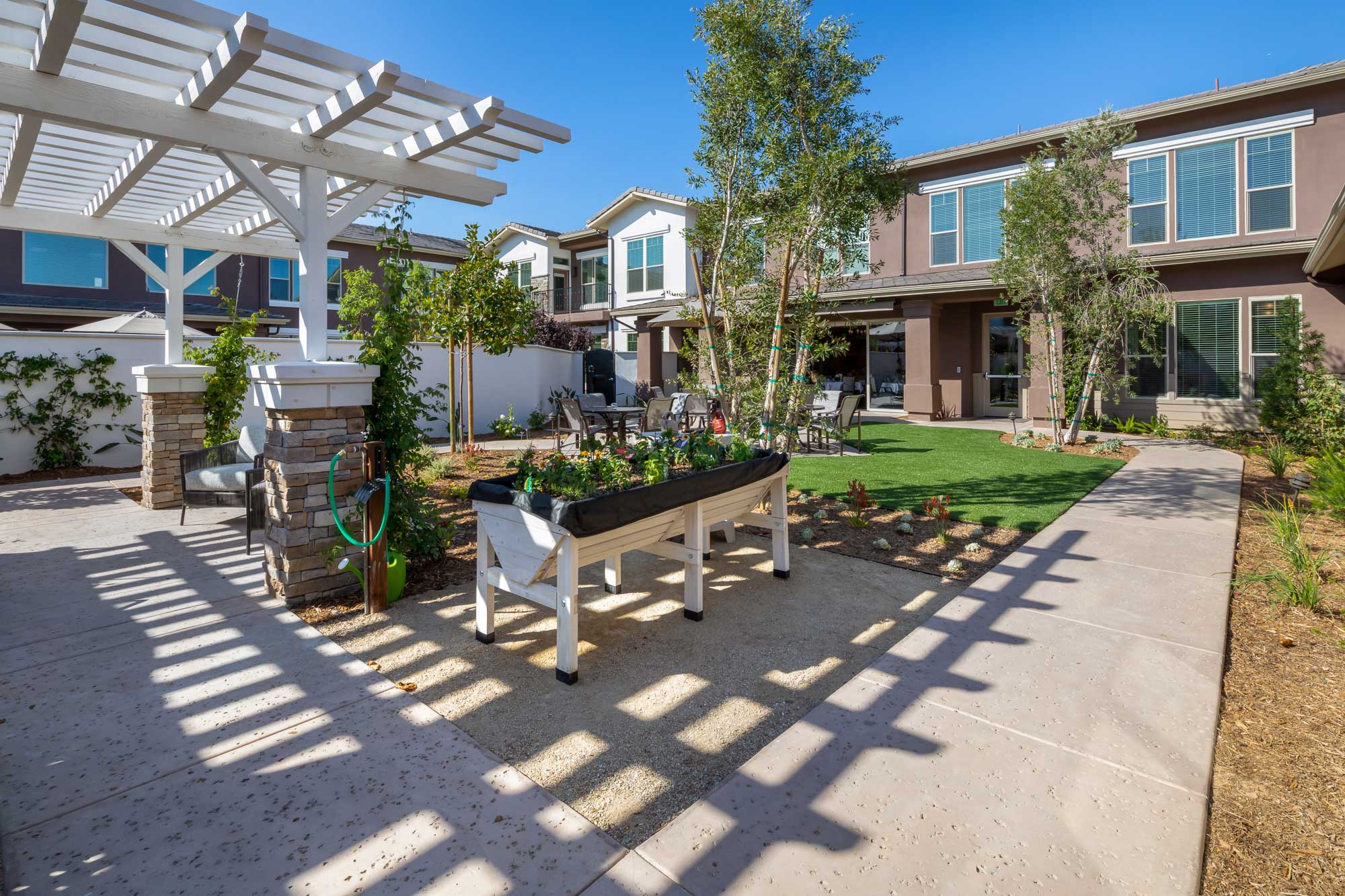 Oakmont of Valencia, Santa Clarita, CA 13