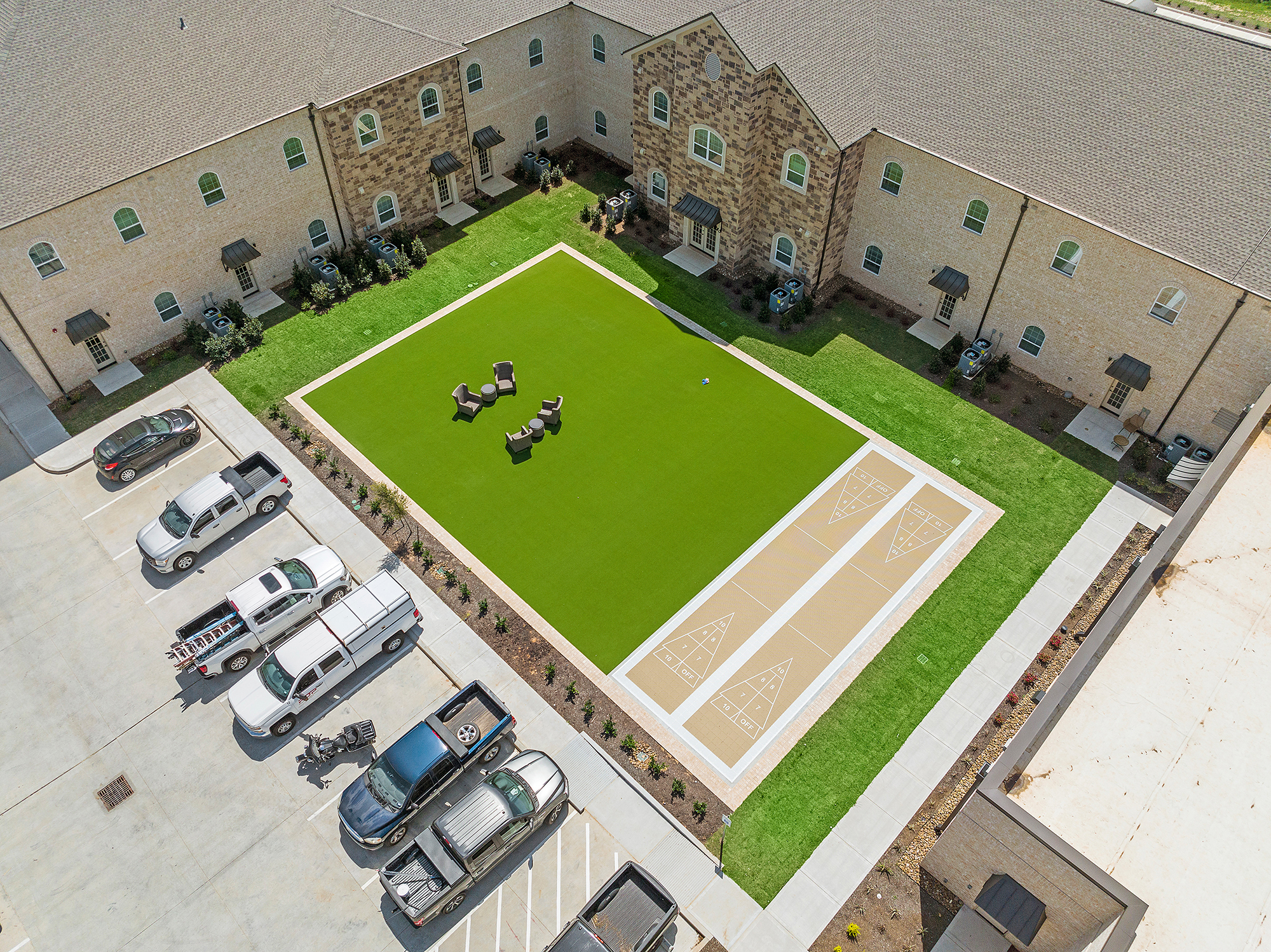 Worthington Manor, Conroe, TX 4